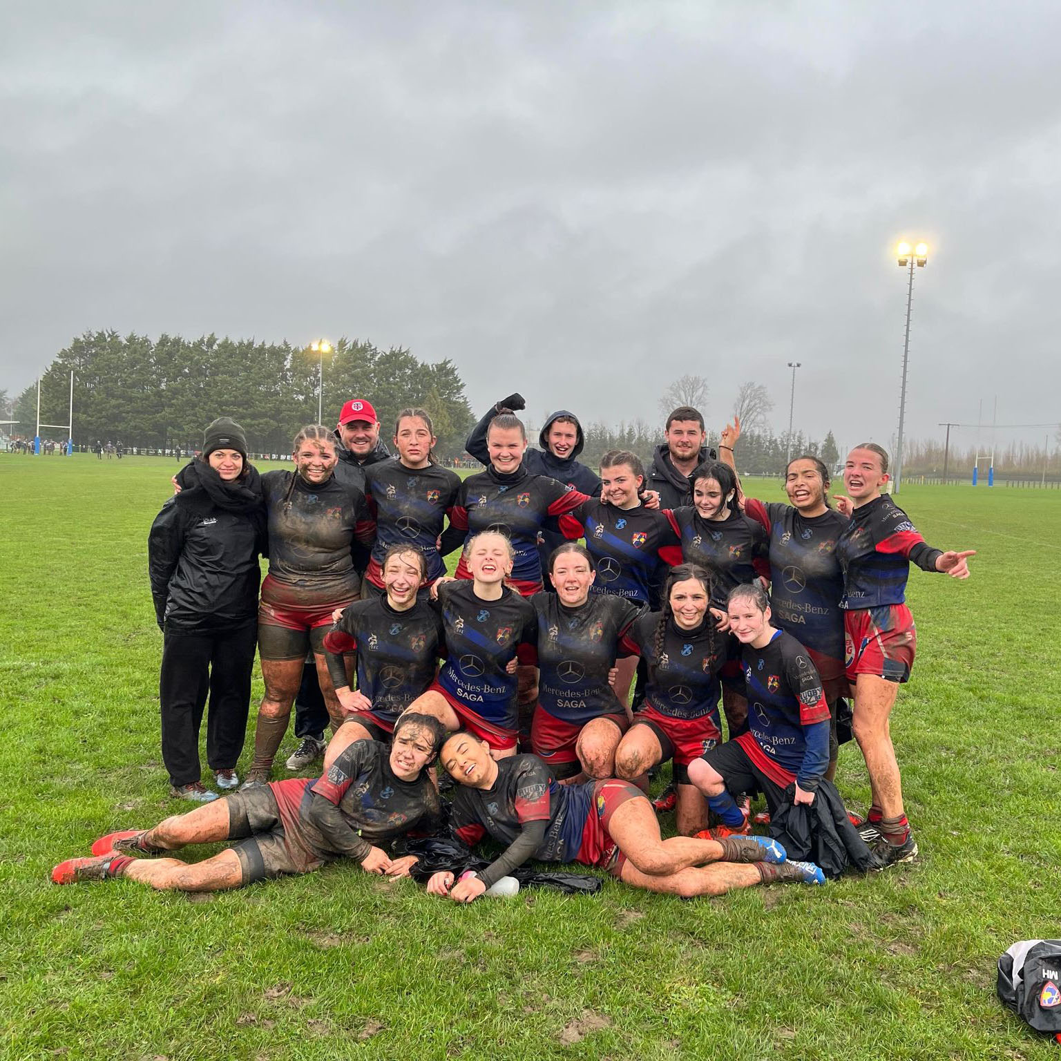 equipe_feminine_cadette_du_clla_rugby_armentieres