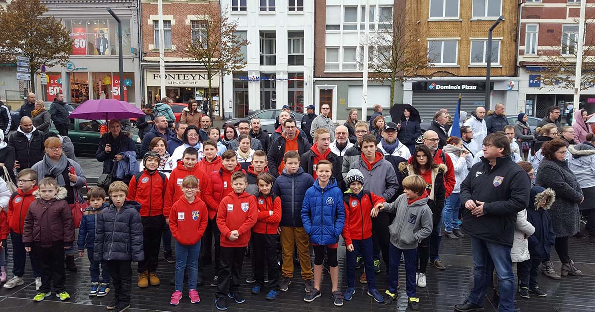 défilé du 11 novembre ecole de rugby